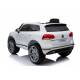 voiture électrique Touareg Volkswagen blanche