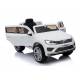 voiture électrique Touareg Volkswagen blanche